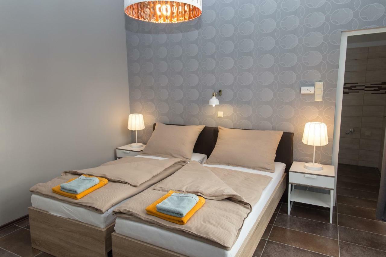 Deakvilla37 Apartman Eger Bagian luar foto